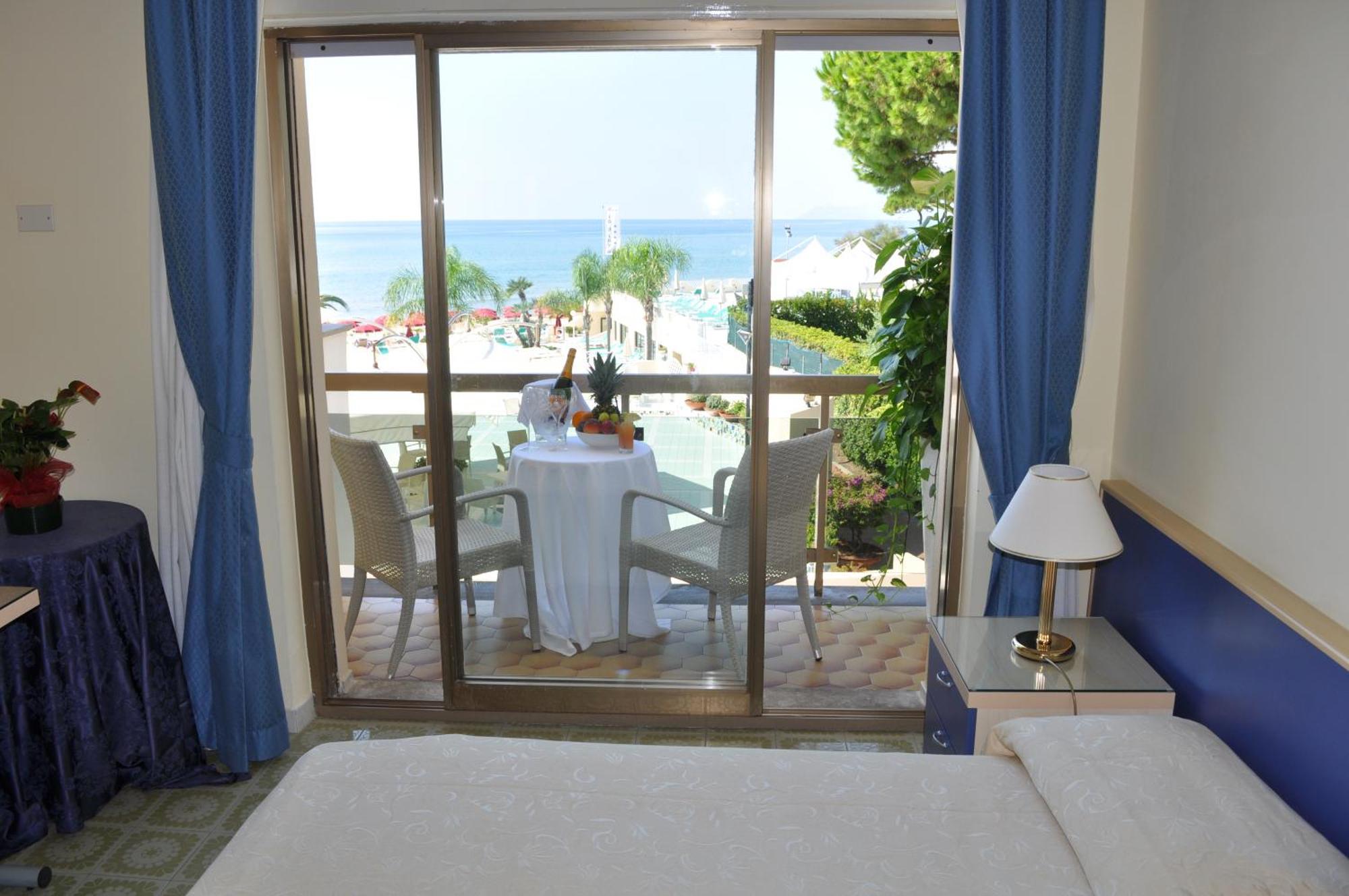 Hotel La Playa Sperlonga Dış mekan fotoğraf