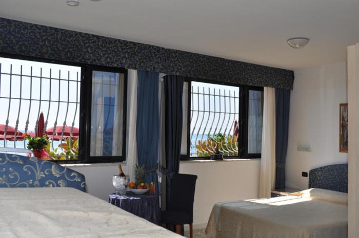 Hotel La Playa Sperlonga Dış mekan fotoğraf